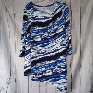 Monroe And Main Blue and White Asymmetrical Tunic Top